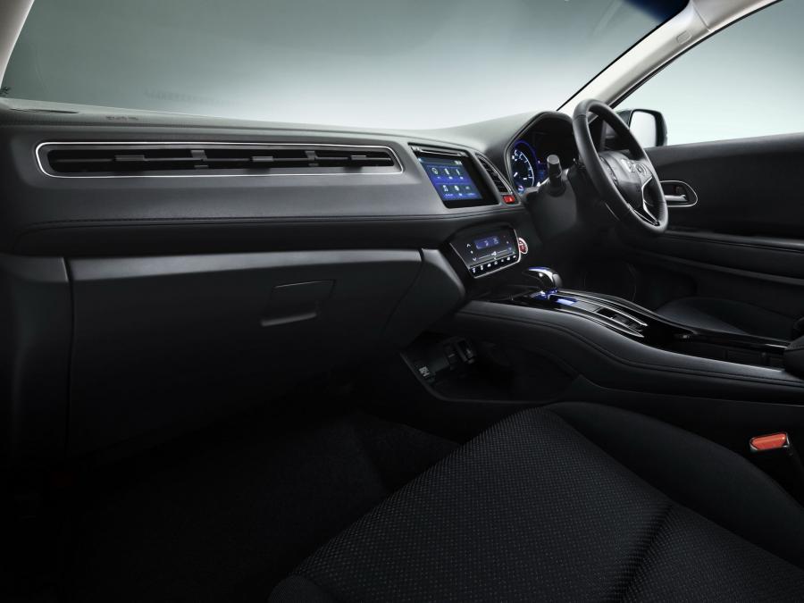  Honda Vezel Hybrid 2014 года  (фото 4 из 27)
